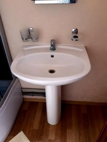 Otel Delfin 1 mestny 4