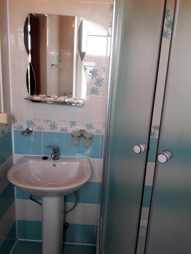 Otel Delfin 5 mestny 7